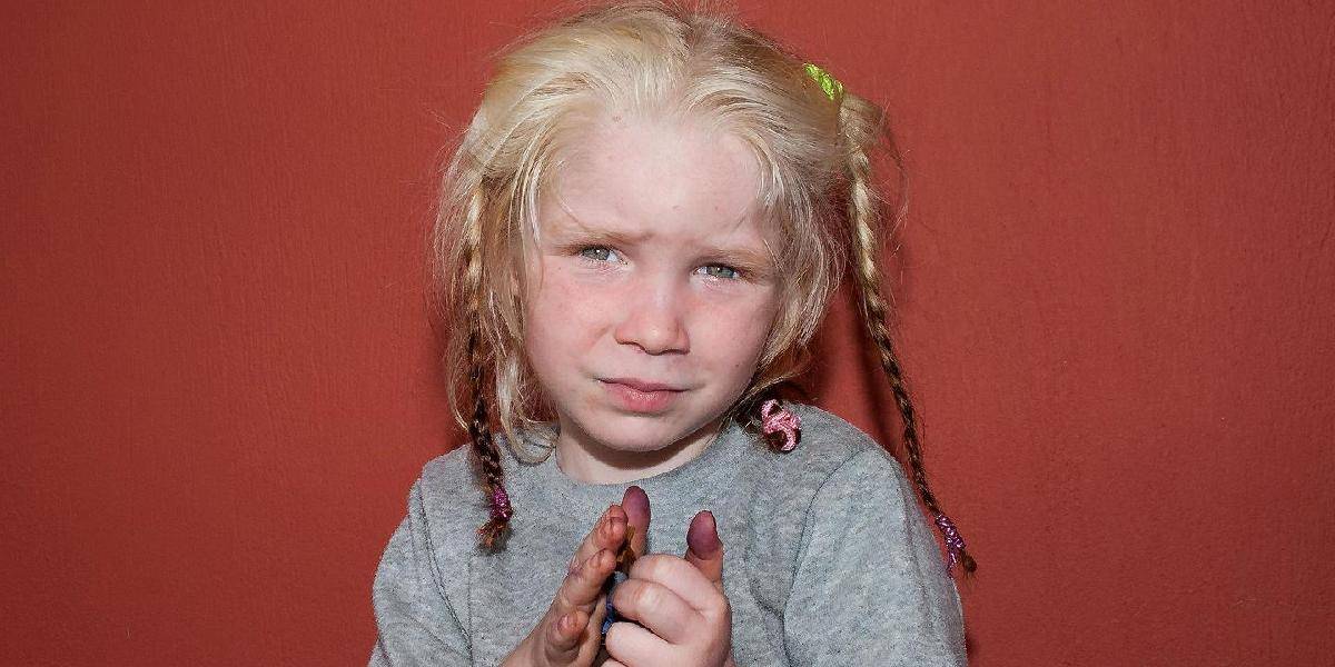 Rodičmi svetlovlasého dievčatka z Grécka sú podľa testov DNA Rómovia z Bulharska
