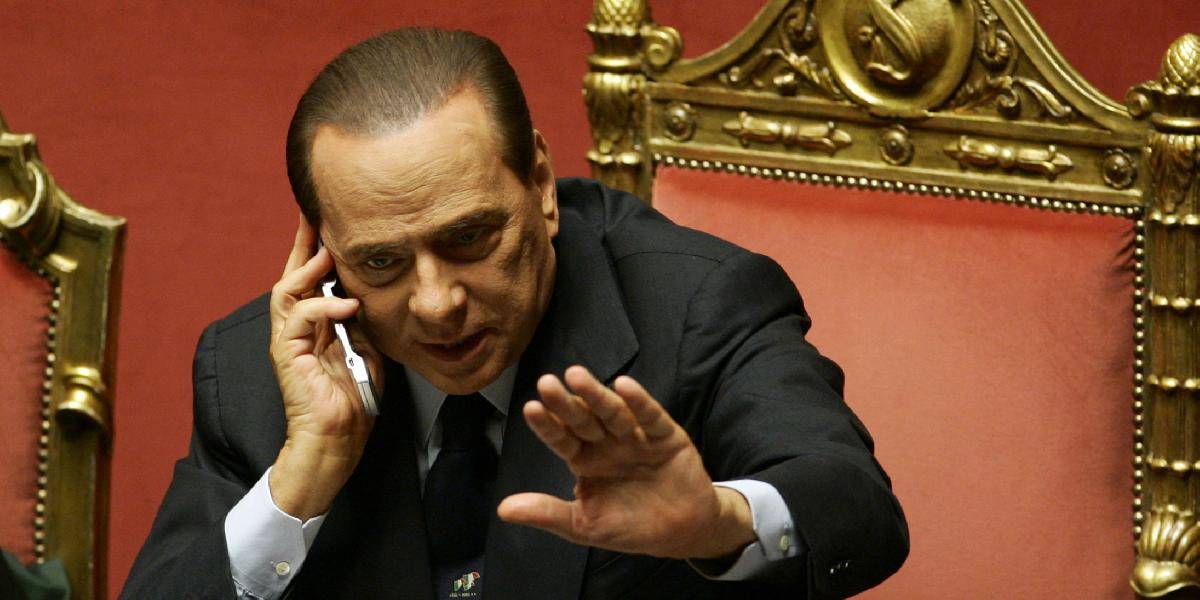 Berlusconi obnovil svoju pôvodnú stranu Forza Italia