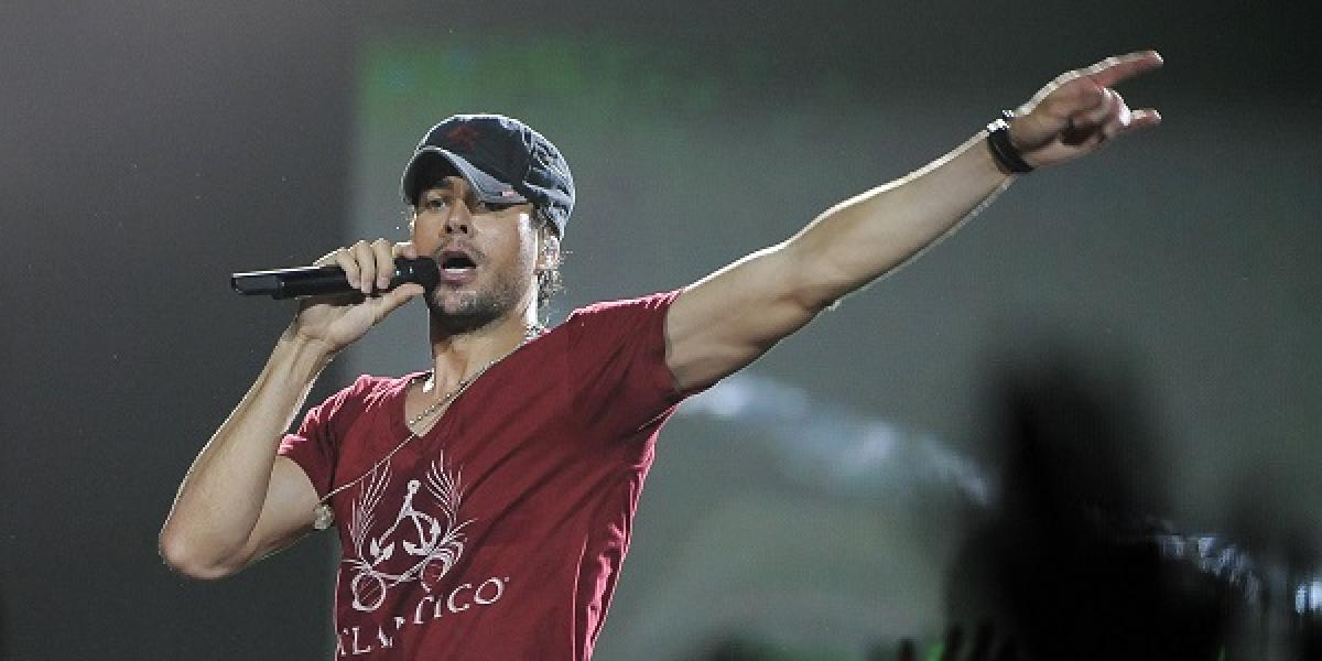 Enrique Iglesias predstavil video k skladbe Heart Attack