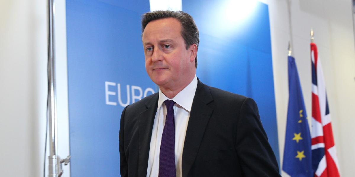 Britský premiér varoval médiá, že zakročí proti zverejňovaniu špionážnych únikov