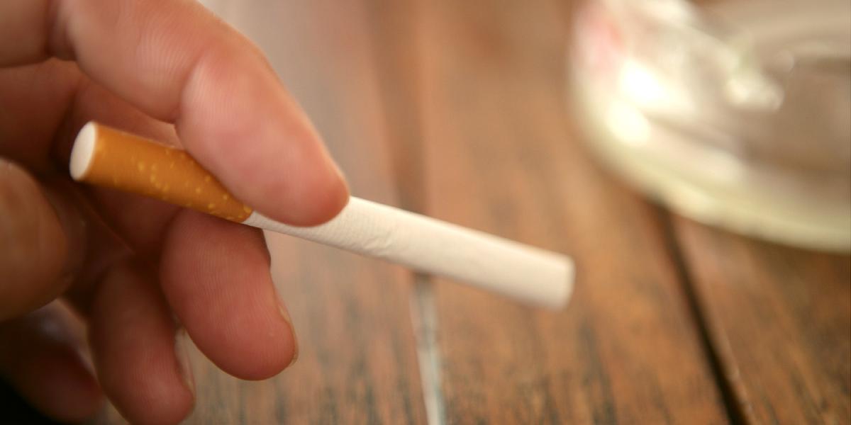 New York zvýšil vek na nákup cigariet z 18 na 21 rokov