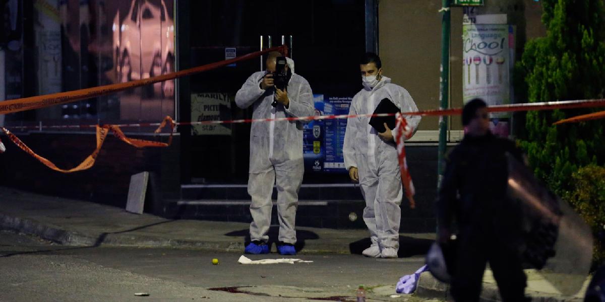 Pred centrálou Zlatého úsvitu v Aténach zastrelili dvoch mladých mužov