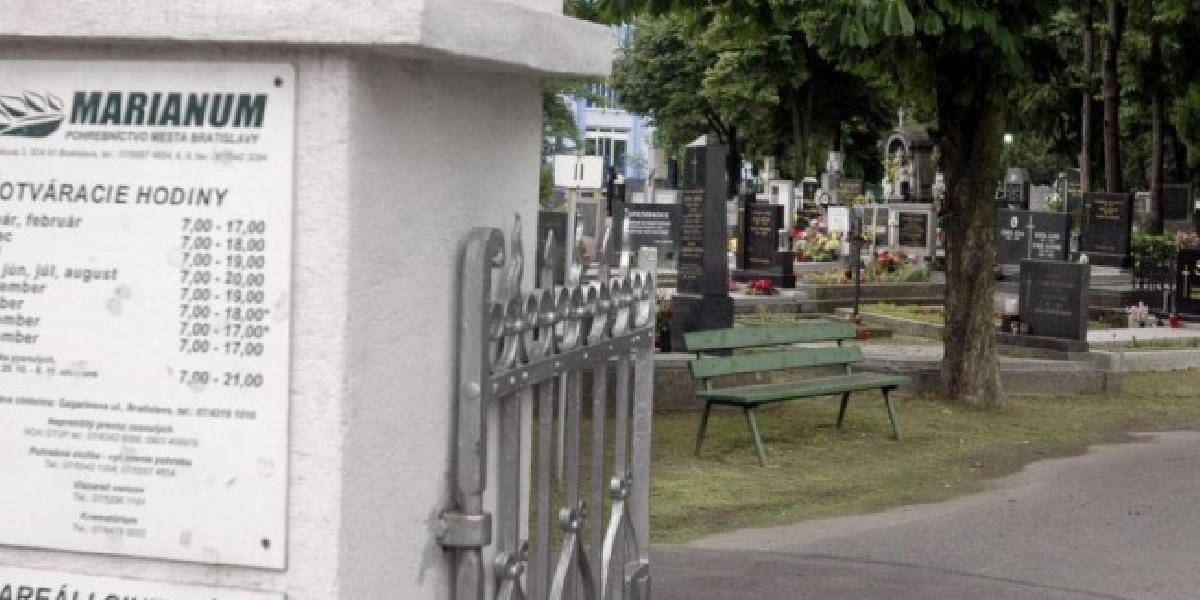 Mesto Bratislava má kam pochovávať už len tri až štyri roky