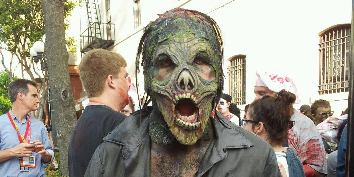 Zlodeji v maskách zombií vykradli na Halloween klenotníctvo