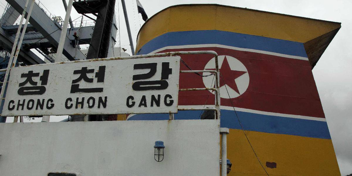 Severná Kórea sa priznala k potopeniu vojenskej lode
