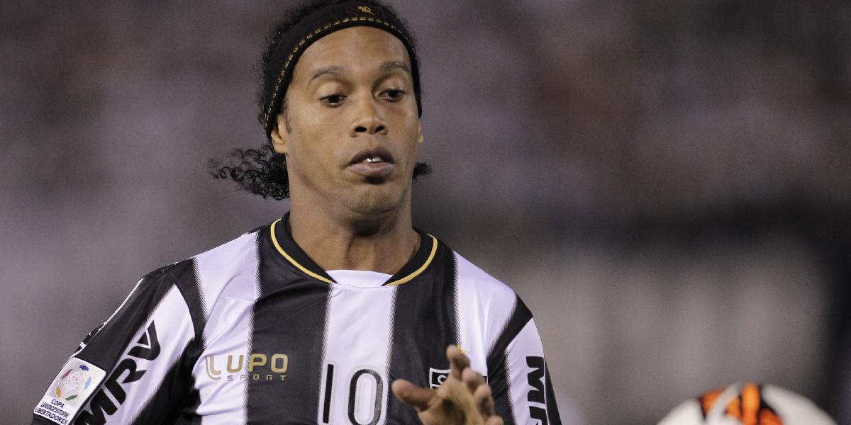 Ronaldinho sa rýchlo zotavuje a mal by stihnúť MS klubov