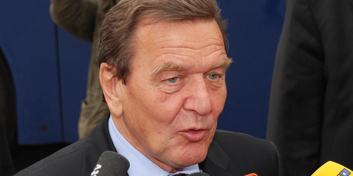 Schröder: EÚ má problém a jeho meno je Británia