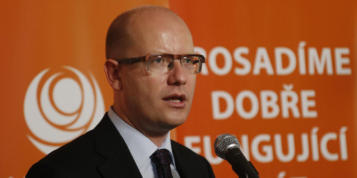 Sobotka dostal od ČSSD mandát na sformovanie vlády: Začali koaličné rozhovory s Babišovou stranou ANO