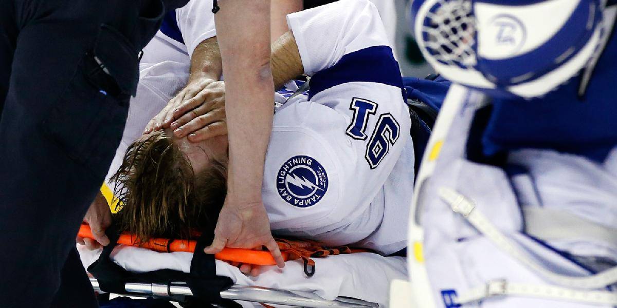 NHL: Boston vyhral, Tampe sa zranil kanonier Stamkos