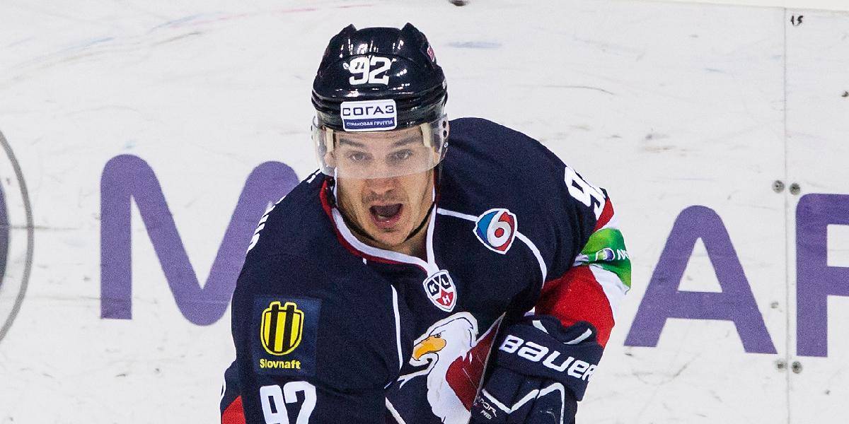 KHL: Radivojevič si zranil rameno, v piatok nebude hrať