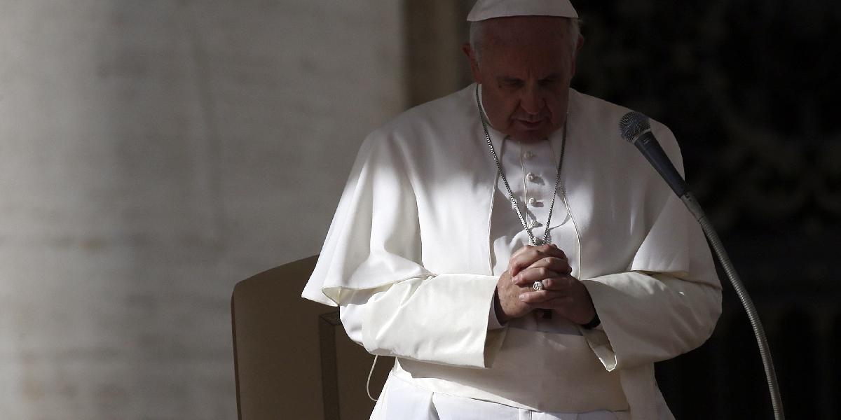 Pápež prechladol a zrušil dopoludňajšie schôdzky