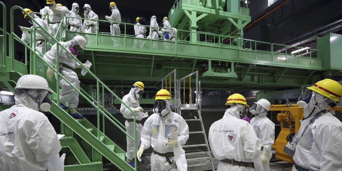 Z Fukušimy začali odstraňovať nebezpečné palivové články
