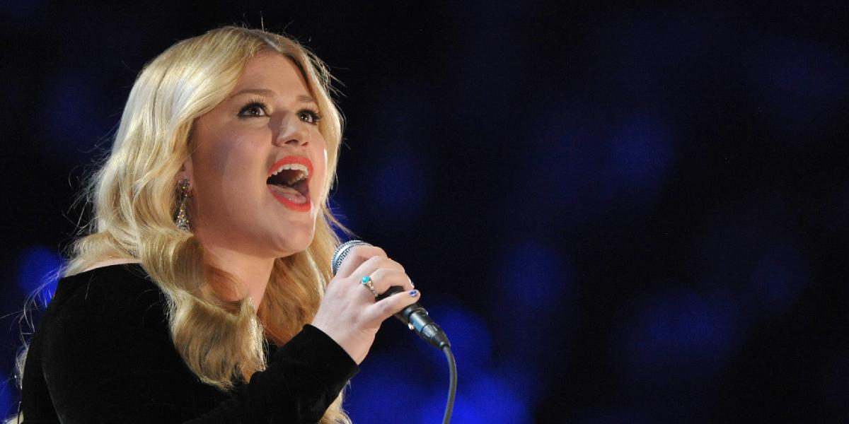 Americká speváčka Kelly Clarkson je tehotná: Čaká svoje prvé dieťa!
