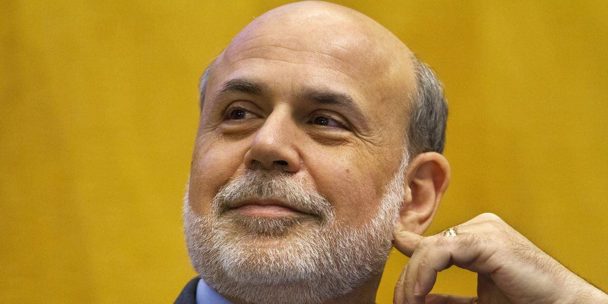 Bernanke: Fed bude pokračovať v uvoľnenej menovej politike, kým to bude potrebné