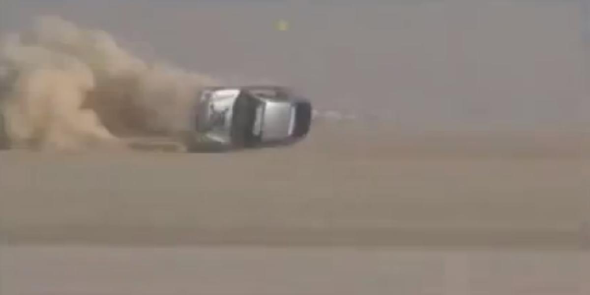 VIDEO Brutálna nehoda v rýchlosti 336 km/h: Vodič našťastie prežil!