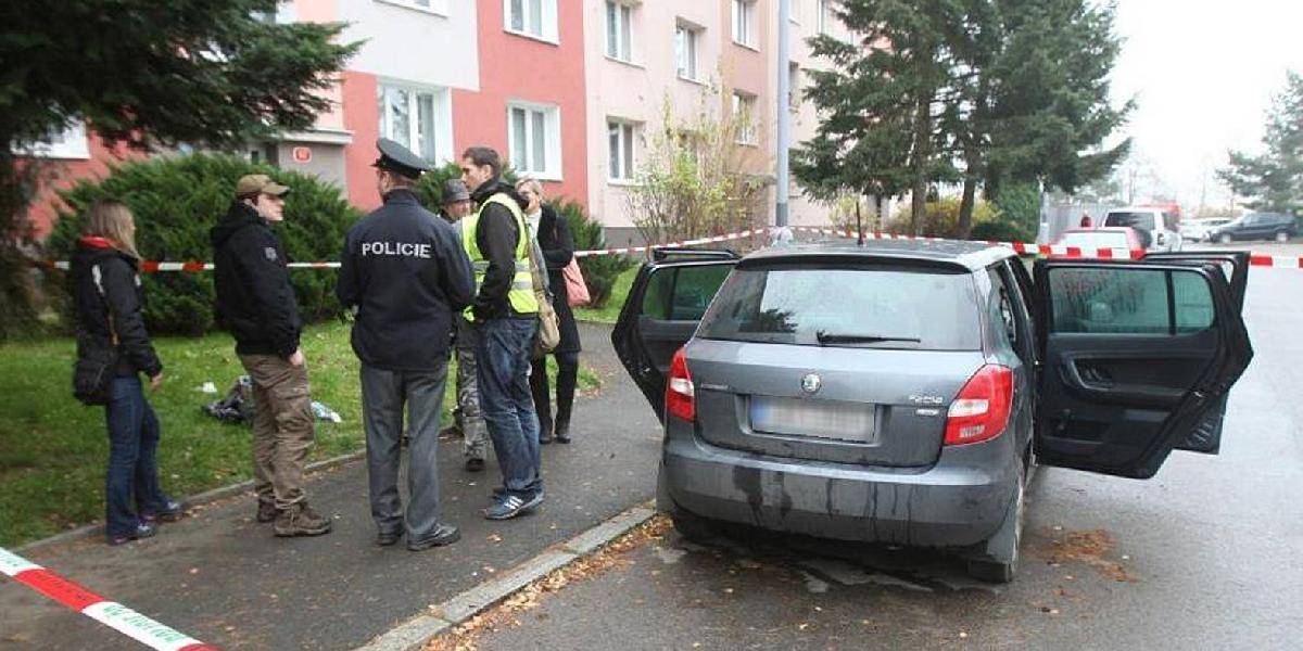 Útok kyselinou z Plzne vyšetruje polícia ako pokus o vraždu