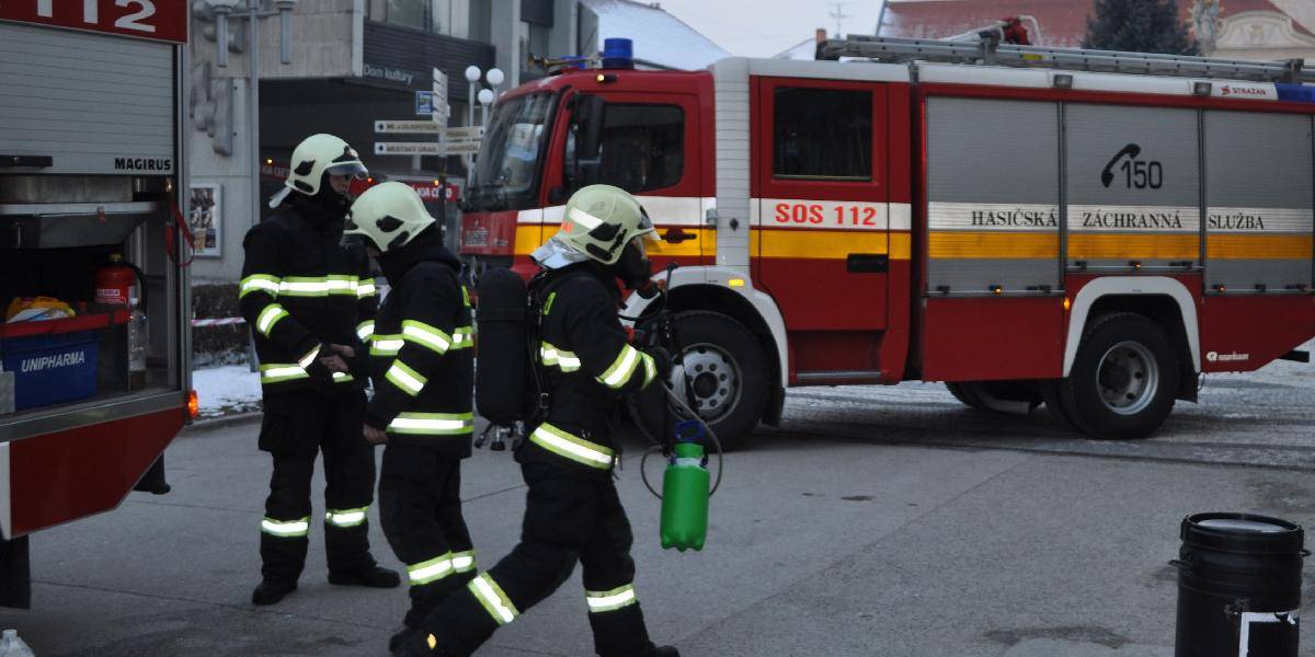 V Košiciach horel panelák: Požiar spôsobil skrat elektrických rozvodov