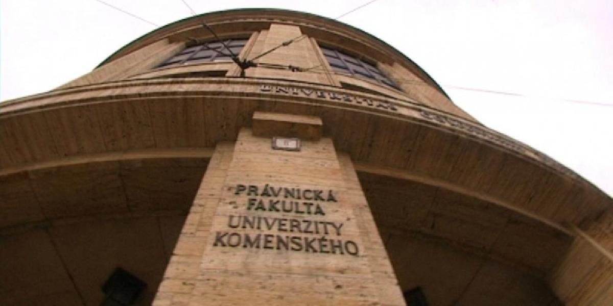V Bratislave zakročila polícia proti účastníkom zhromaždenia