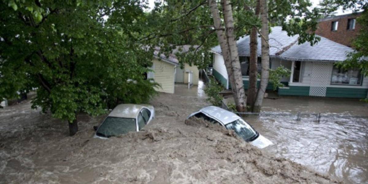 Povodne na ostrove Rhodos zabili najmenej dvoch ľudí