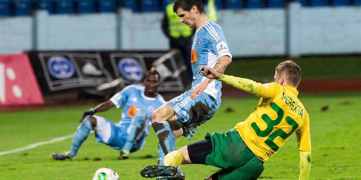 CL: Debut Perextu na pôde úradujúceho majstra