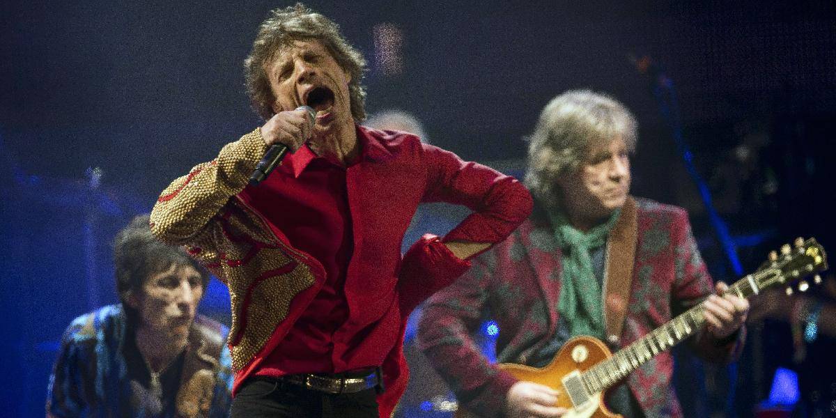 Spevák Mick Jagger sa na jar stane pradedkom
