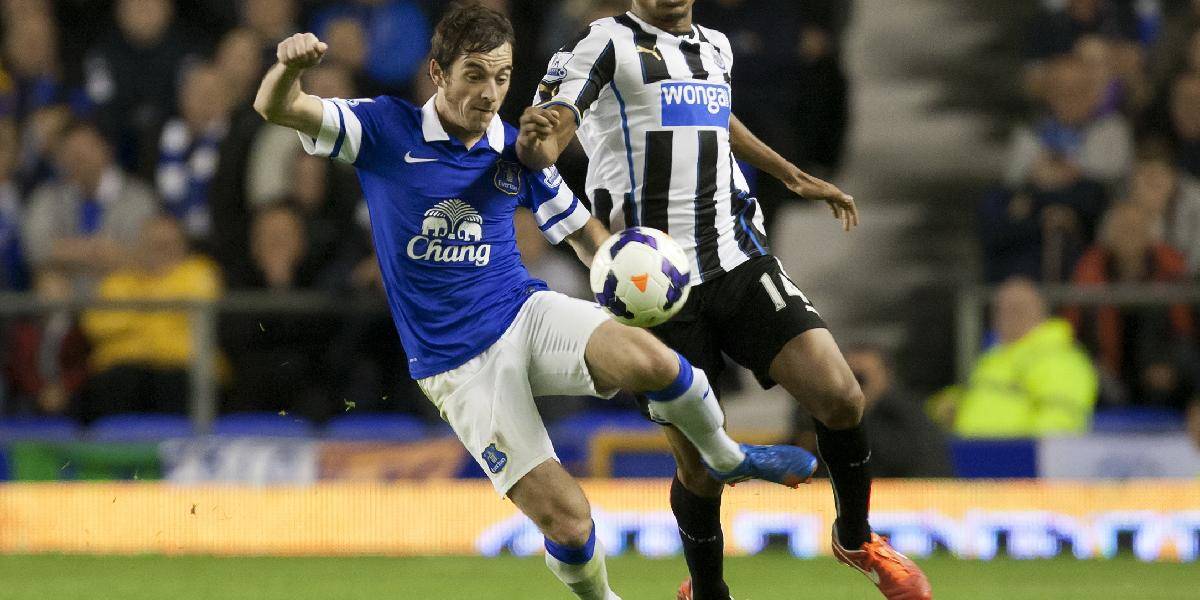 Baines z Evertonu utrpel v liverpoolskom derby zlomeninu palca