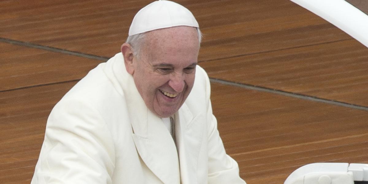 Pápež chce zreformovať svoj úrad