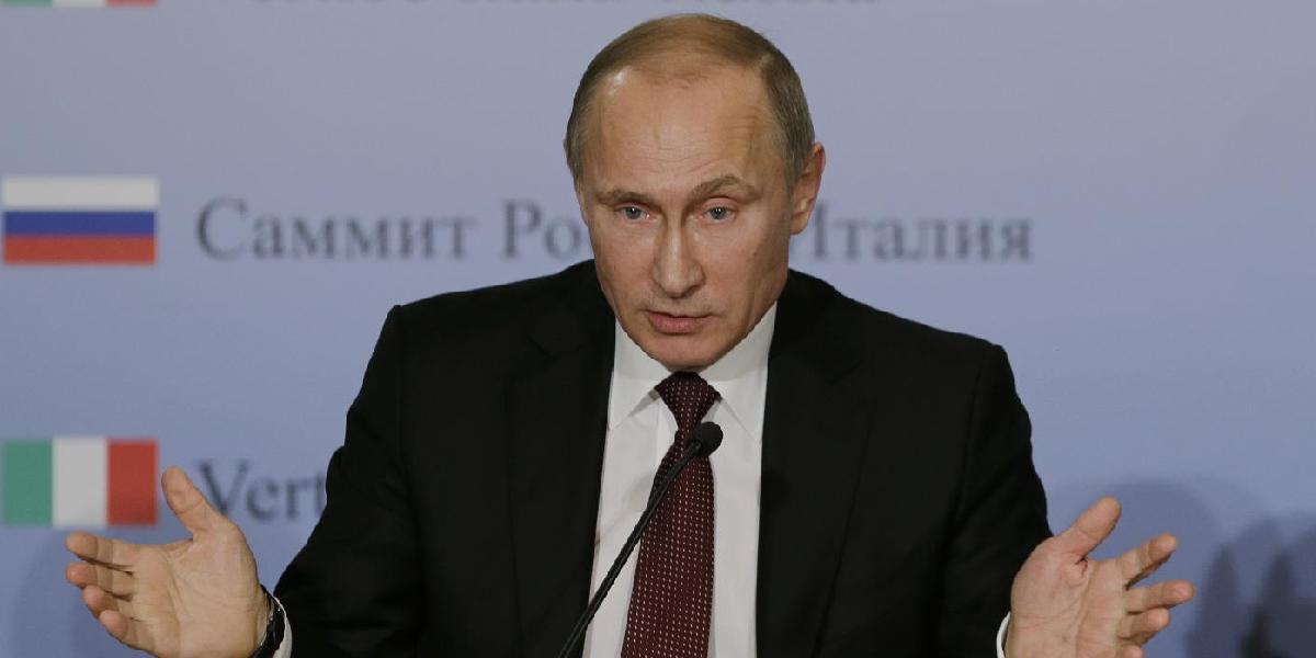 Putin odmietol kritiku EÚ za Ukrajinu