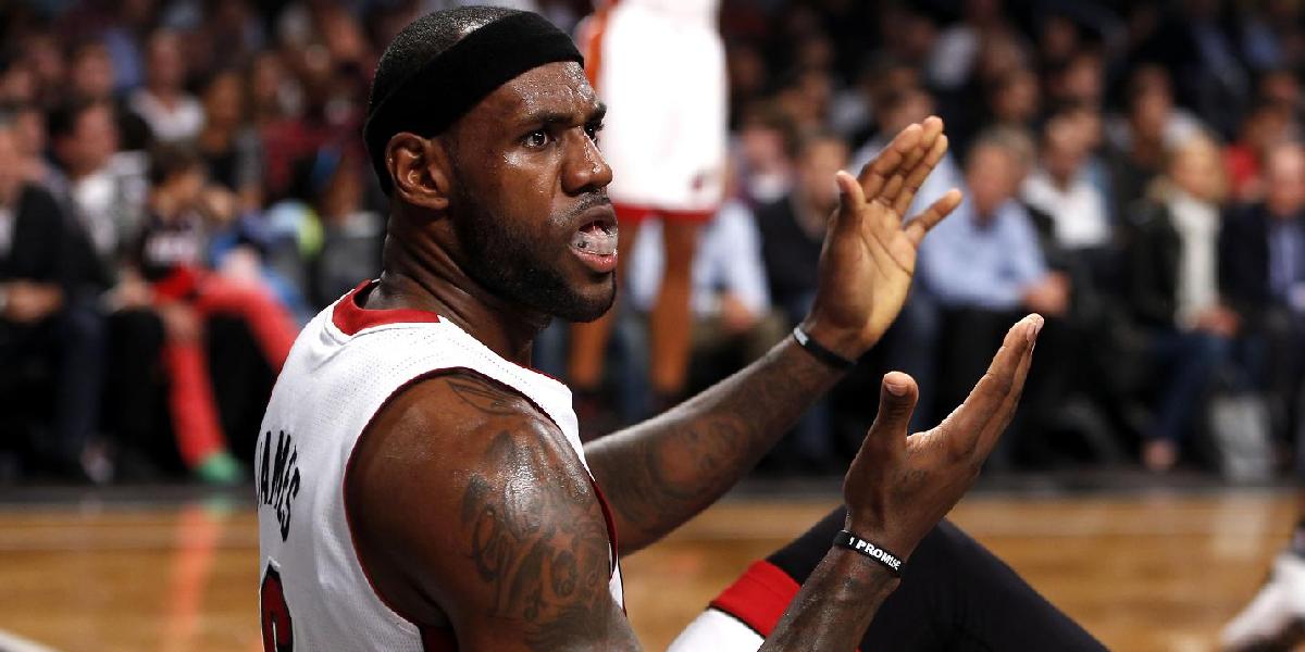 NBA: Miami Heat na Deň vďakyvzdania doma u LeBrona