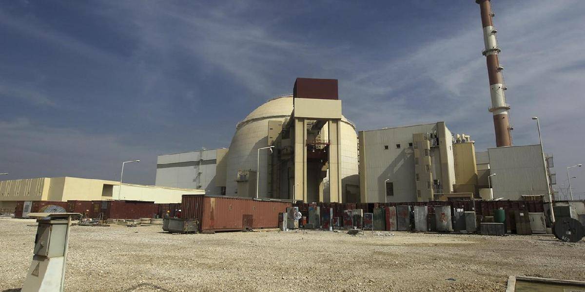 Oblasť pri iránskej jadrovej elektrárni zasiahlo zemetrasenie