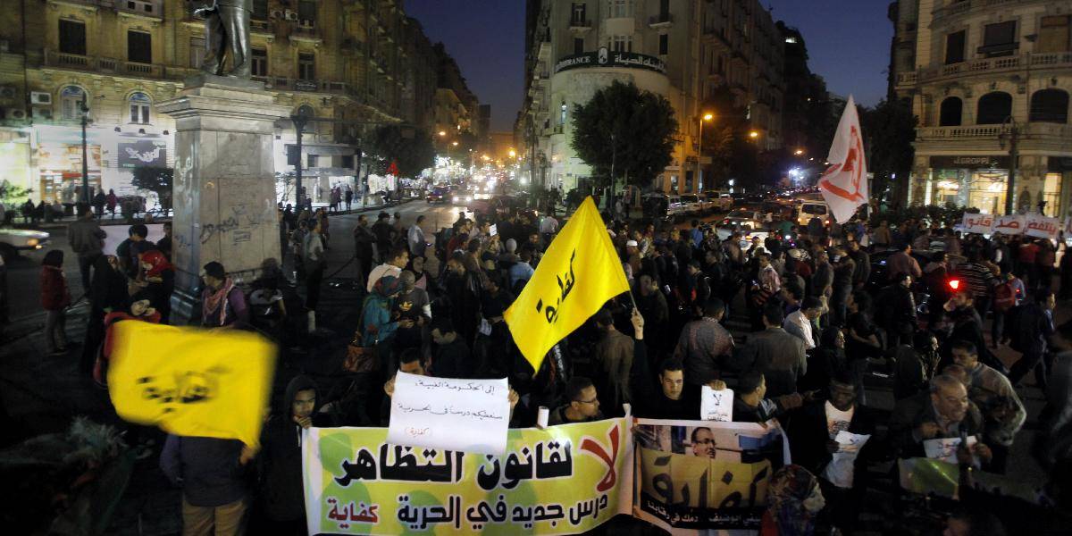 V Egypte sa formuje nová vlna protestov proti dočasnej vláde