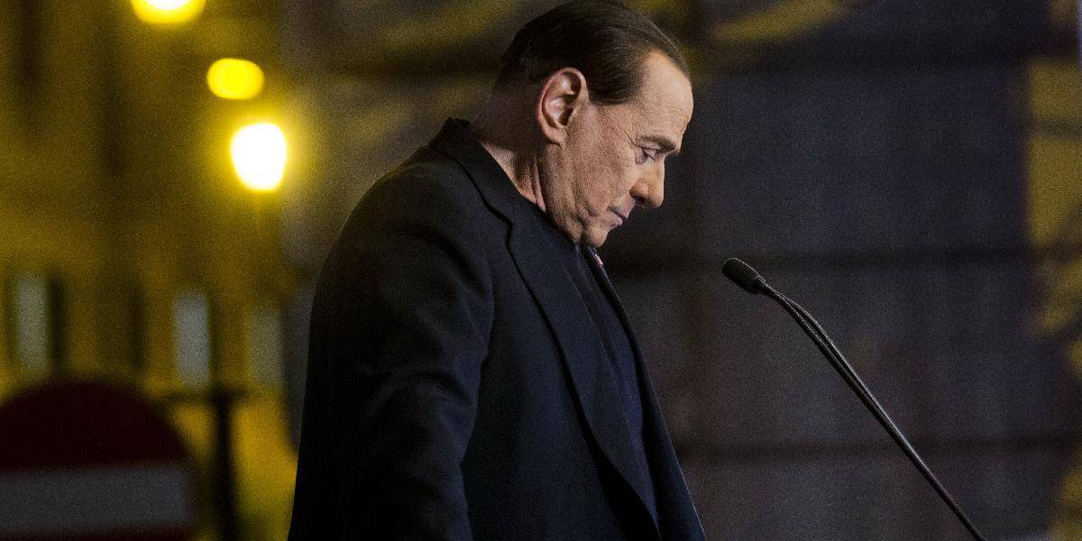 Berlusconimu hrozí nový proces pre podozrenie z podplácania svedkov
