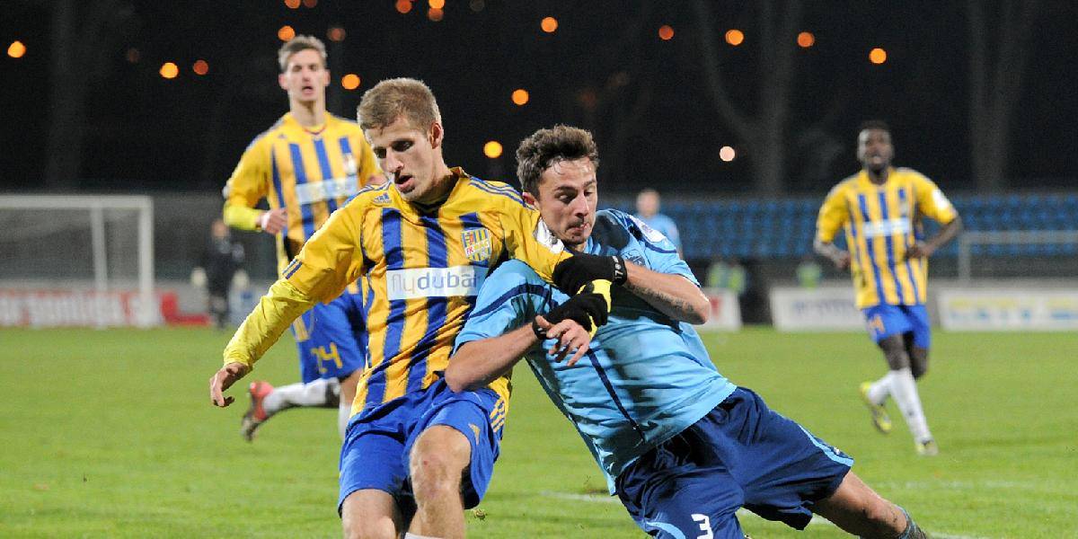 CL: Futbalisti predposlednej Nitry remizovali s poslednou Dunajskou Stredou 0:0