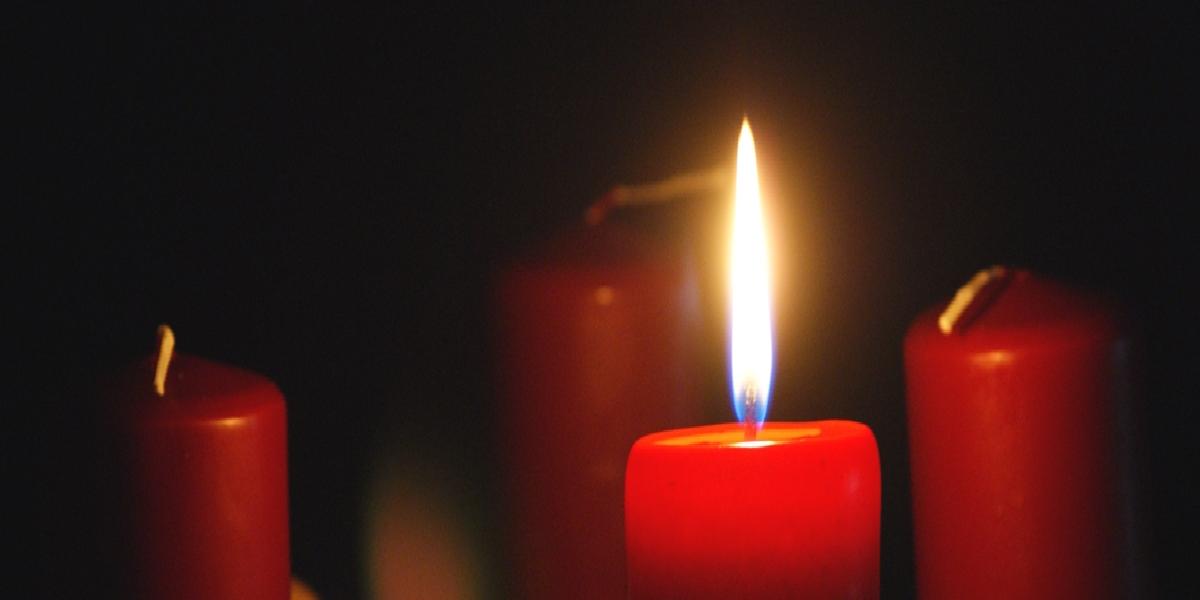 Dnes podvečer sa začína advent