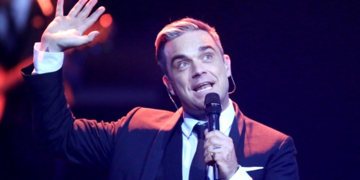 Robbie Williams priznal, že v minulosti užíval drogy