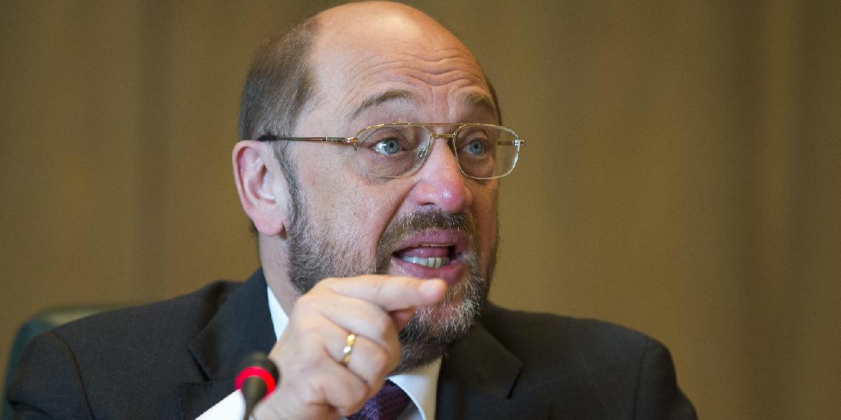 Schulz: Ukrajinské úrady by mali občanov vypočuť a nie ich biť