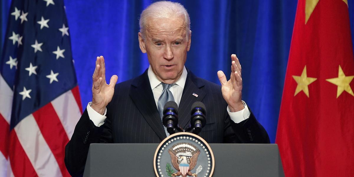 Biden: Nová čínska vzdušná zóna vyvolala v regióne obavy