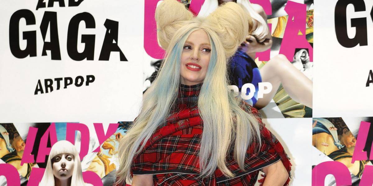 Lady Gaga fajčila marihuanu, aby zabudla na slávu