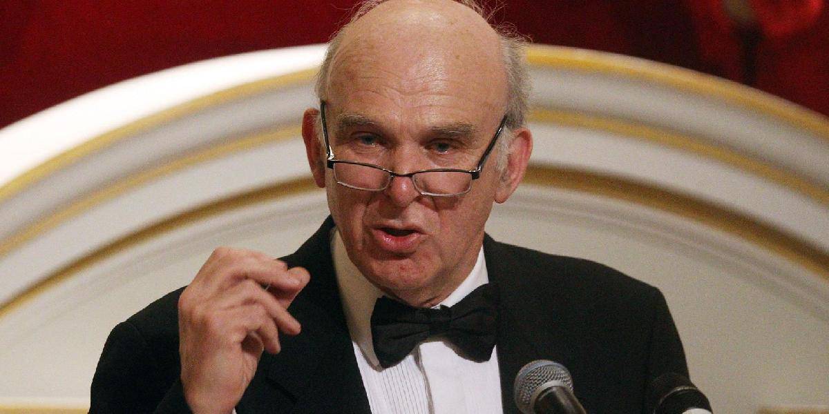 Britský minister Cable: Riziko odchodu z EÚ je najviac 5 %