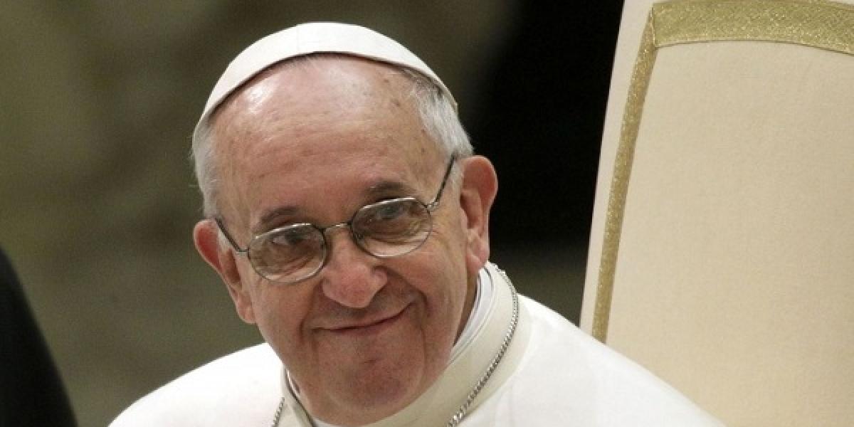 Pápež chce, aby cirkev využívala internet na šírenie evanjelia
