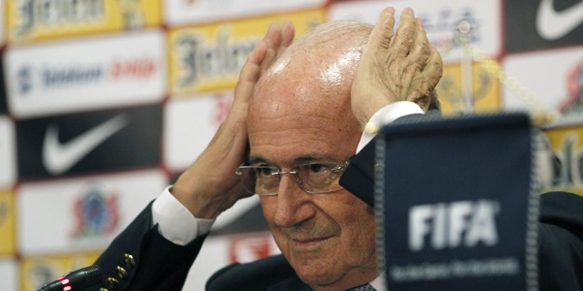 FIFA posunula začiatky siedmich duelov pre klimatické podmienky
