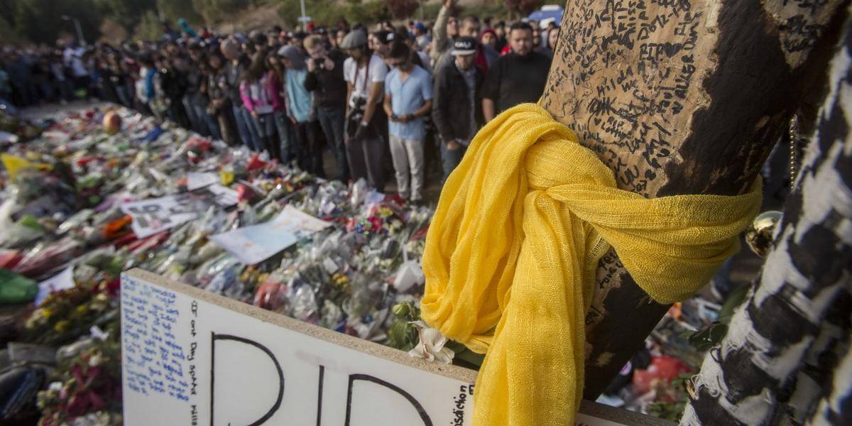 VIDEO Fanúšikovia si uctili Paula Walkera na mieste, kde zomrel