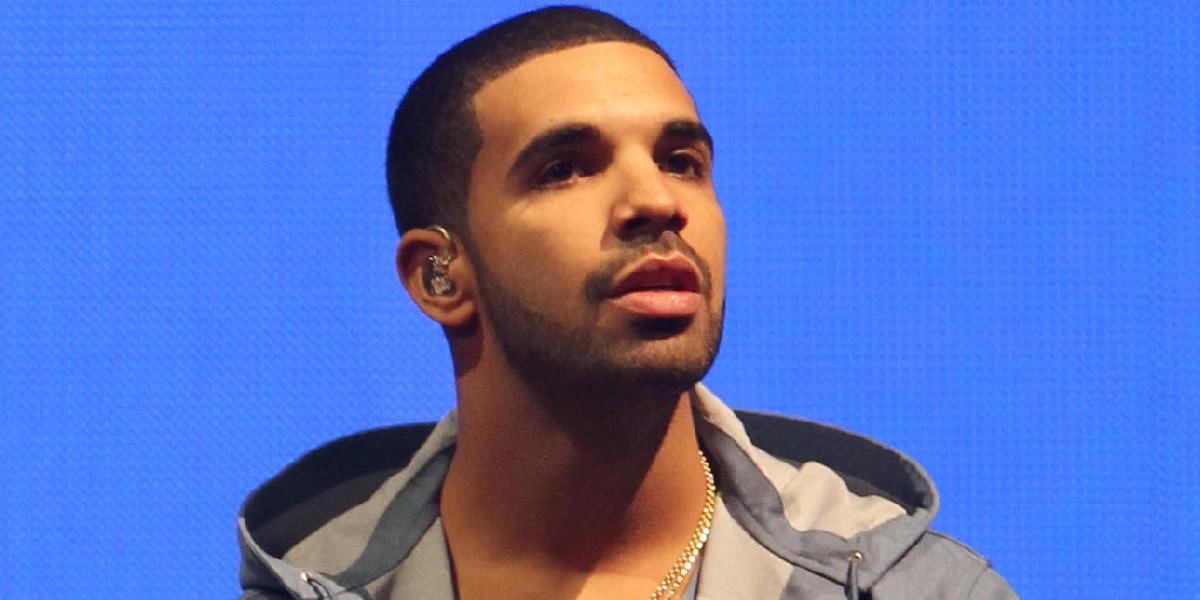 Drake chce postaviť nahrávacie štúdio na strednej škole