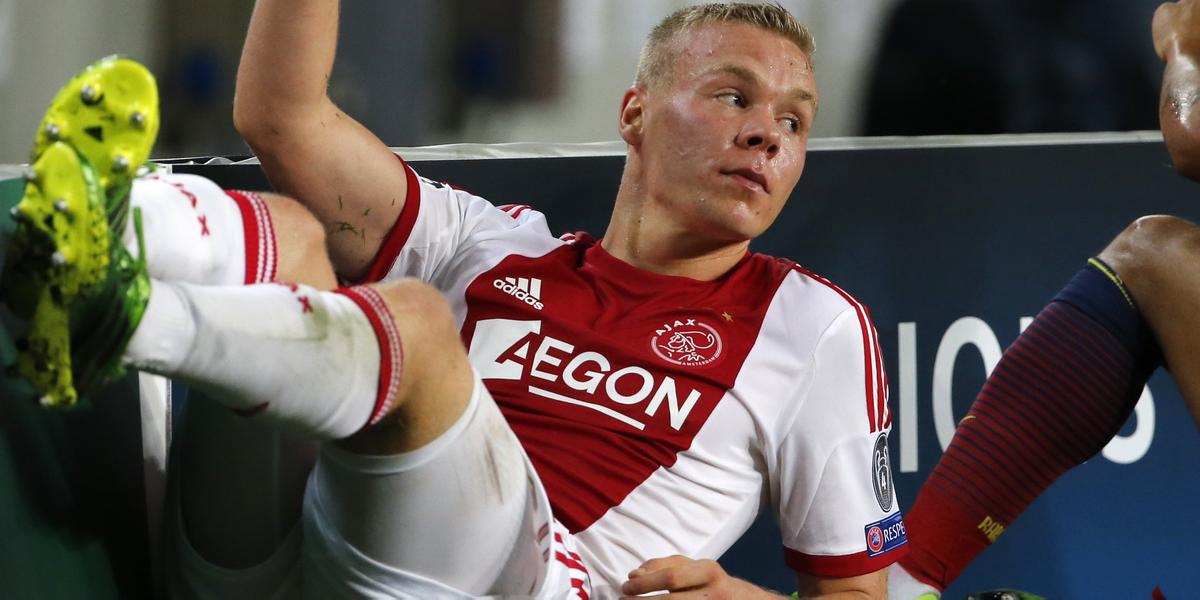 Ajax proti AC Miláno aj s uzdraveným Sigthorssonom