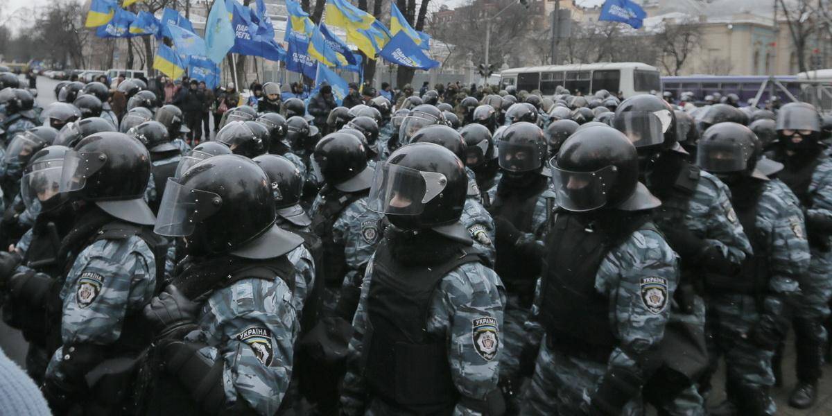 Ukrajinská polícia chystá útok na obsadené budovy i Námestie nezávislosti