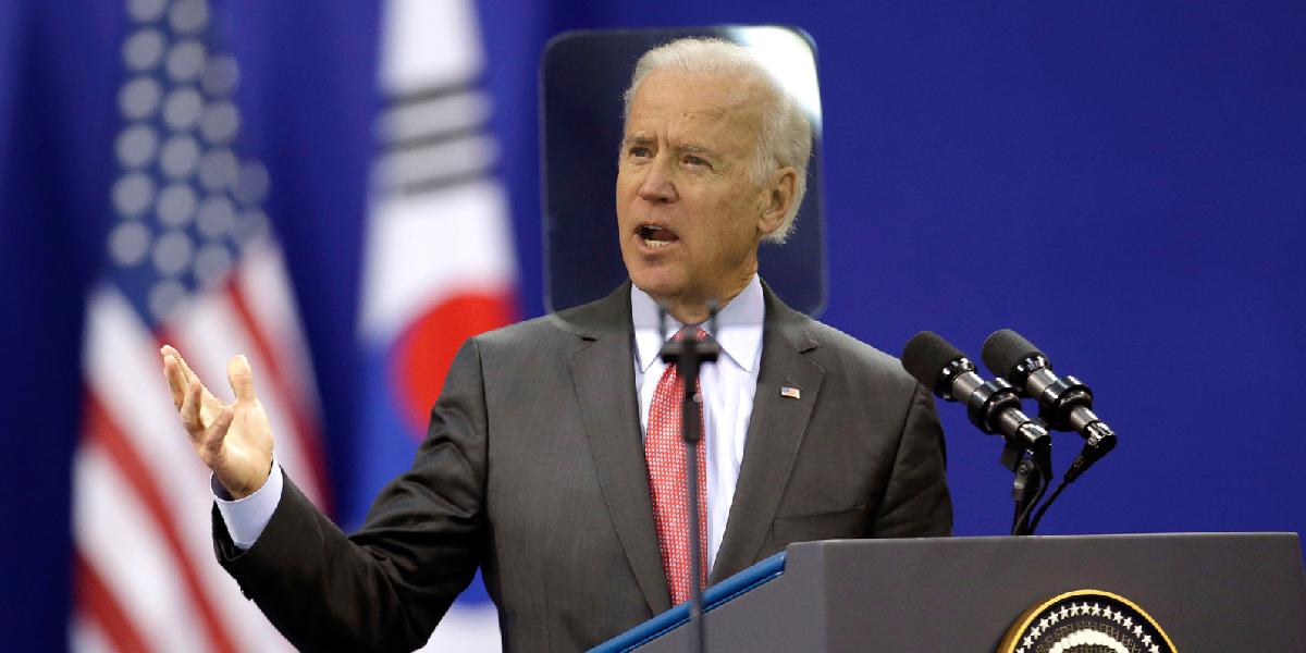 Americký viceprezident v telefonáte s Janukovyčom vyjadril znepokojnie z diania na Ukrajine