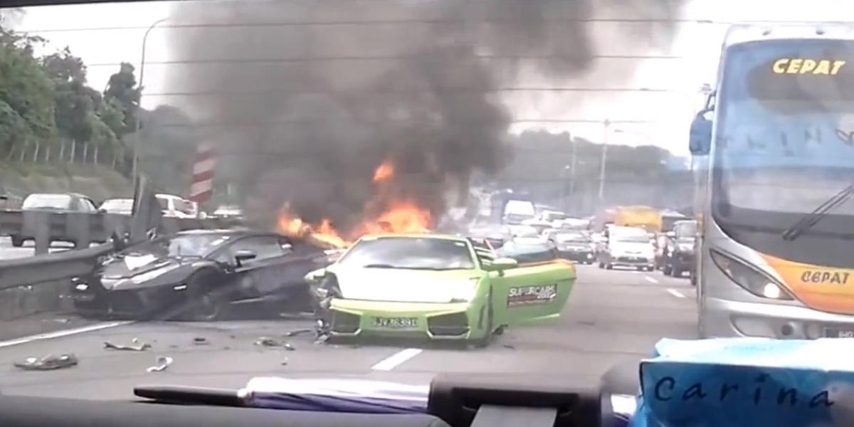 VIDEO Neuveriteľne drahá havária: Tri Lamborghini zhoreli takmer do tla!