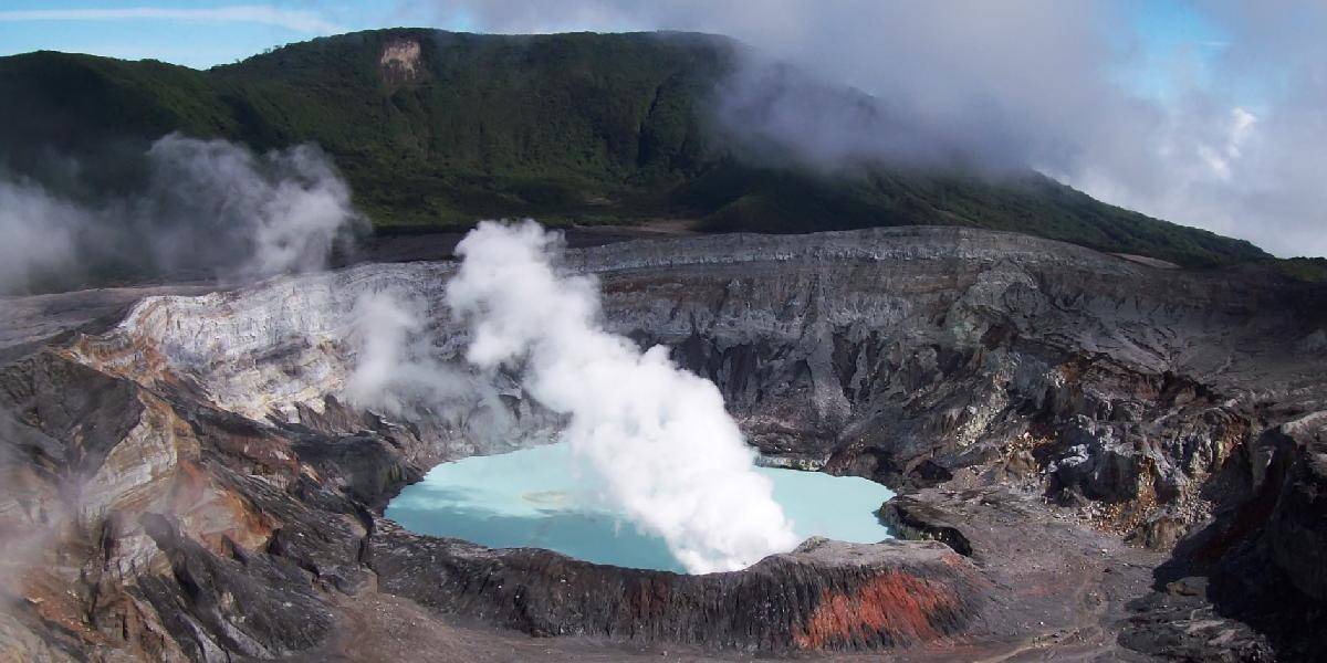 Vulkán pod Yellowstonským národným parkom je omnoho väčší