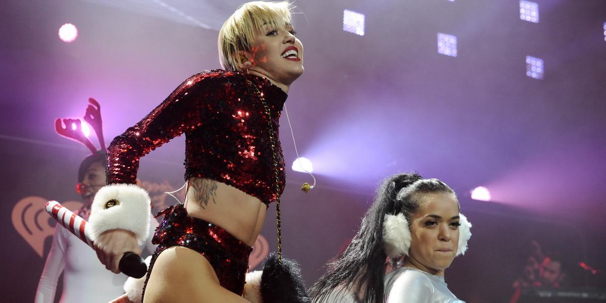 Miley Cyrus je najlepšou umelkyňou roka podľa MTV