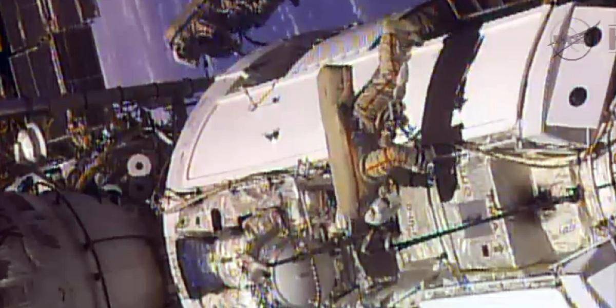 Chladiace čerpadlo na ISS sa pokazilo, posádka nie je v nebezpečenstve
